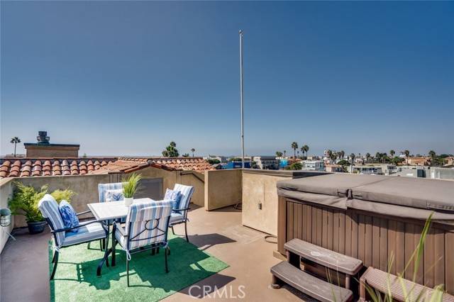 Huntington Beach, CA 92649,16735 Bayview Drive