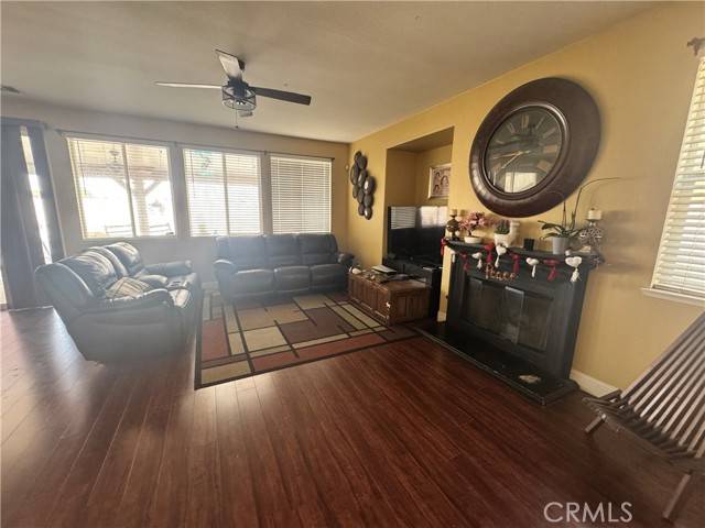 Perris, CA 92571,368 Daylily Drive