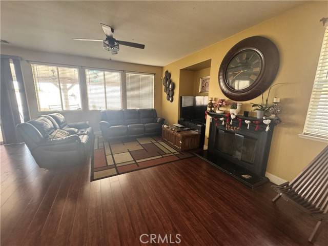 Perris, CA 92571,368 Daylily Drive
