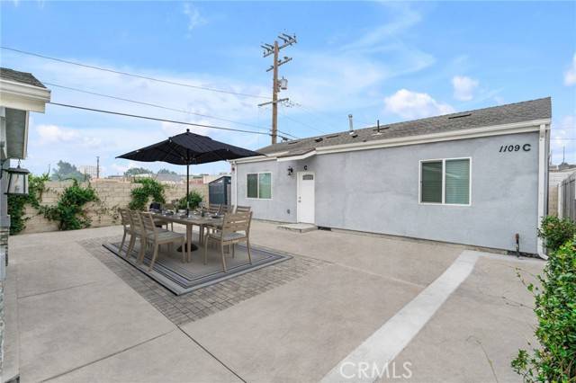 Compton, CA 90222,1109 N. Mulberry