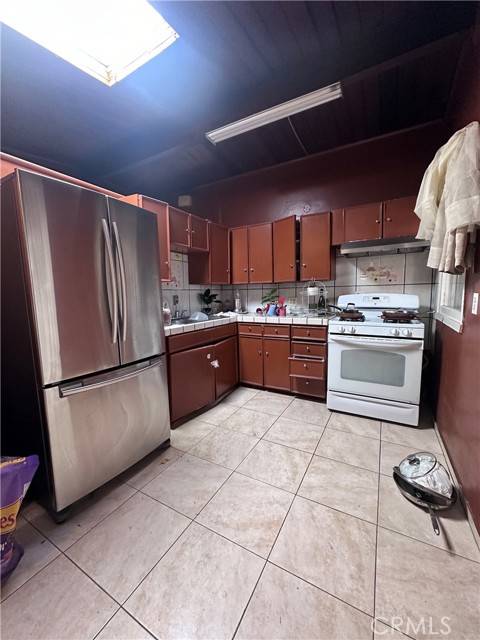 Pomona, CA 91767,2360 Lovejoy Street