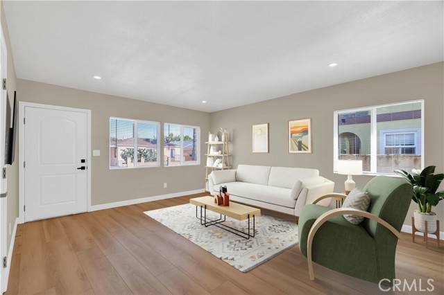 Carson, CA 90810,2512 E Adams Street