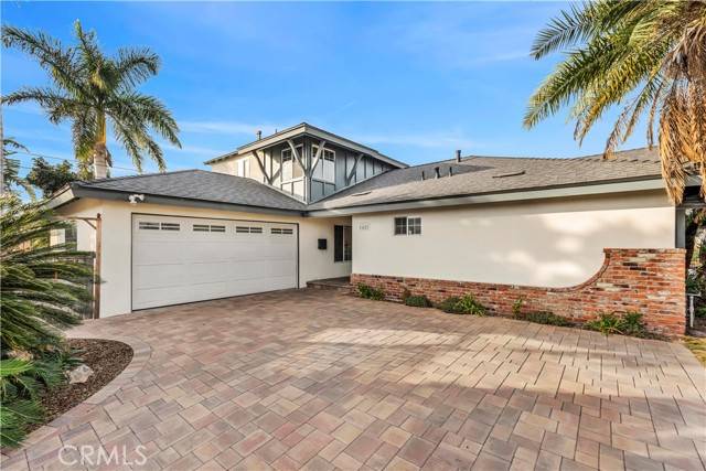 Huntington Beach, CA 92647,16821 Montclair Lane