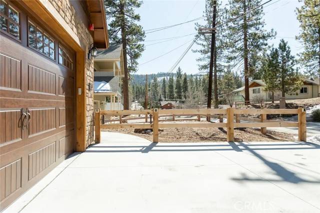 Big Bear Lake, CA 92315,307 Oriole Drive