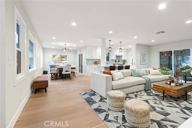 La Crescenta, CA 91214,2839 Markridge Road