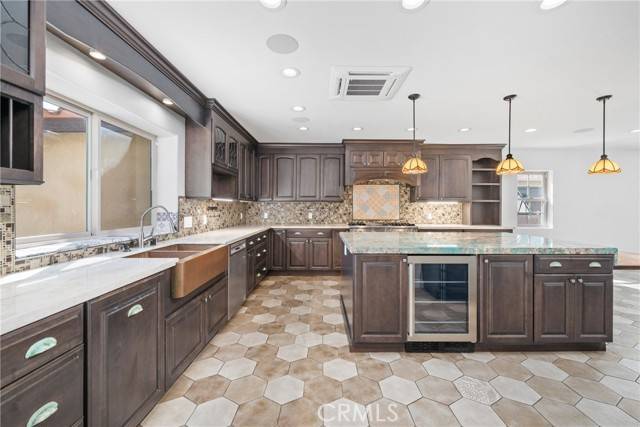 Culver City, CA 90230,11360 Segrell Way
