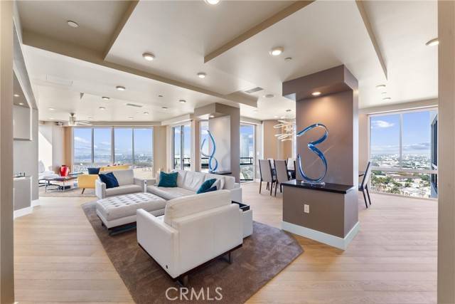 Long Beach, CA 90802,1310 E. Ocean Blvd. #1605
