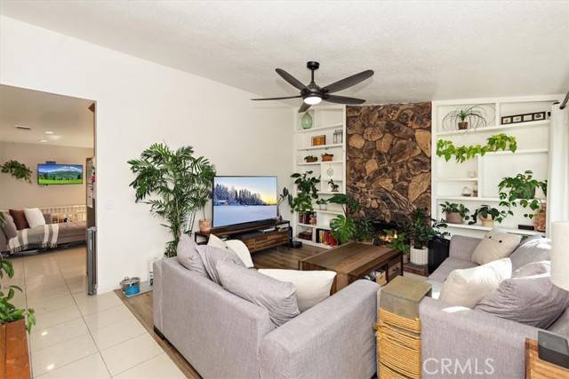 Ontario, CA 91761,2157 S Monterey Avenue