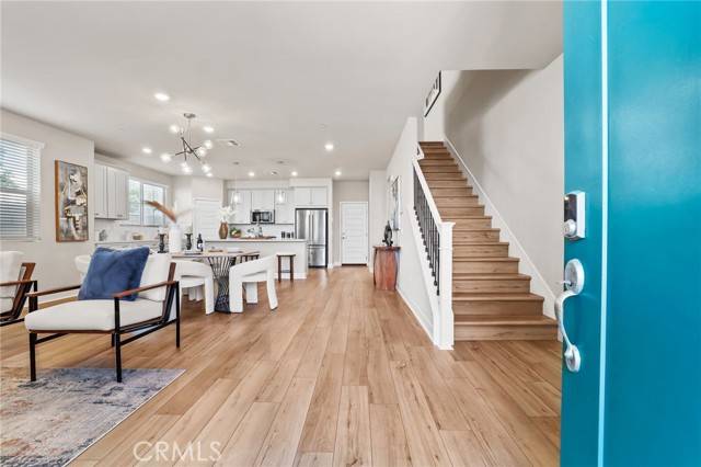 Huntington Beach, CA 92648,19091 Azul Lane