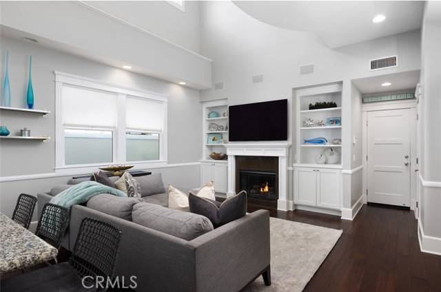 Huntington Beach, CA 92648,624 16th Street