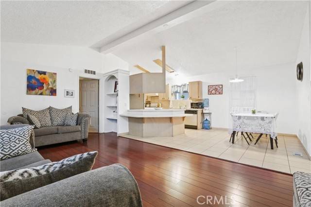 Paramount, CA 90723,16707 Garfield Avenue #1707