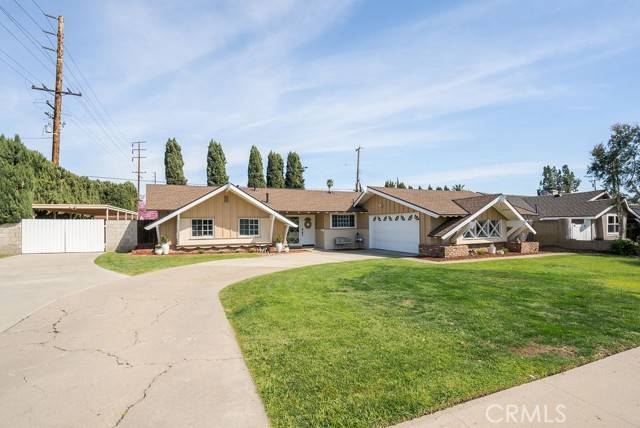 Tustin, CA 92780,14012 Lambeth Way