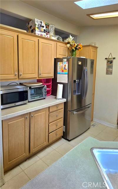 Torrance, CA 90501,23701 S Western #109
