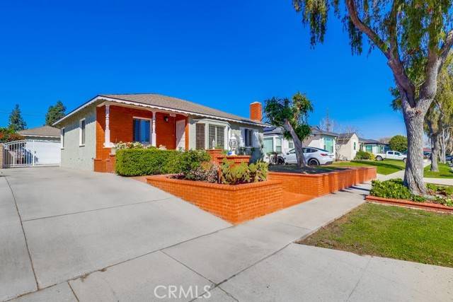 Lakewood, CA 90713,4439 Snowden Avenue