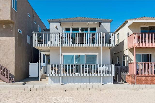 Seal Beach, CA 90740,1003 Seal Way