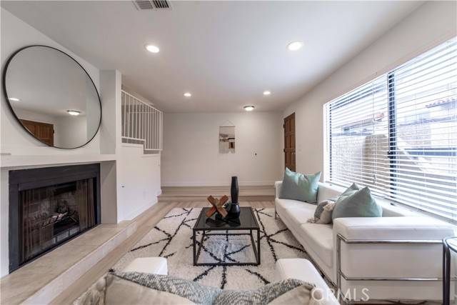 Torrance, CA 90503,20310 Anza Avenue #H