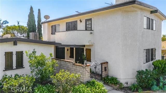 Los Angeles, CA 90064,10866 Sproul Avenue