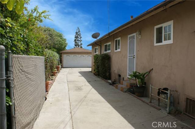 Inglewood, CA 90303,3724 W 105th Street