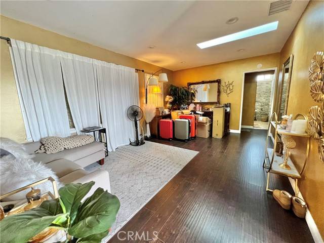 Westminster, CA 92683,14342 Tilden Street