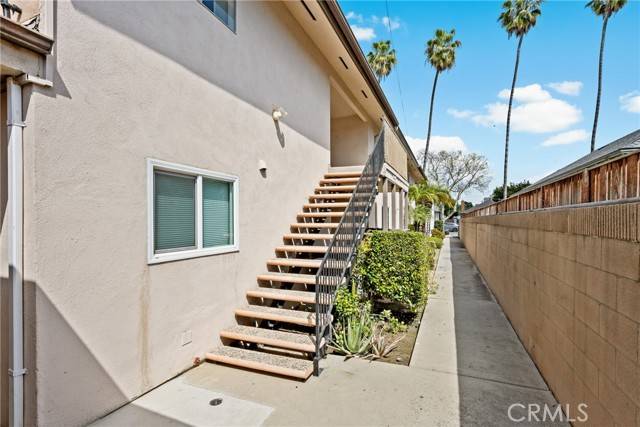 Anaheim, CA 92805,121 S Illinois Street #4