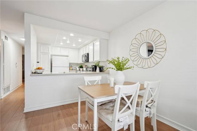 Torrance, CA 90502,22230 S Vermont Avenue #102B