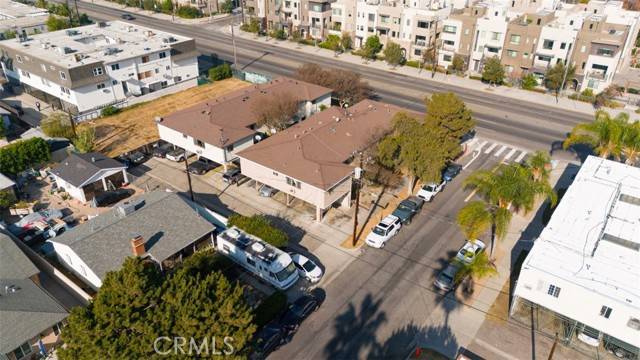 Van Nuys, CA 91401,13136 Victory Boulevard