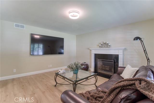 Brea, CA 92821,860 Avocado Street