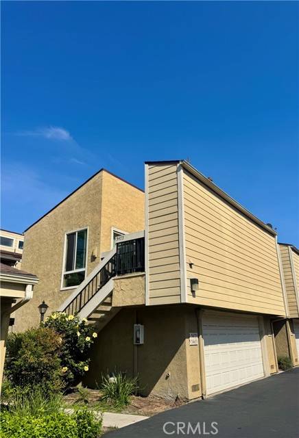 Cypress, CA 90630,5473 Twin Lakes Drive #22