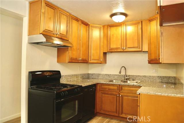 Huntington Beach, CA 92649,16942 Lynn Lane