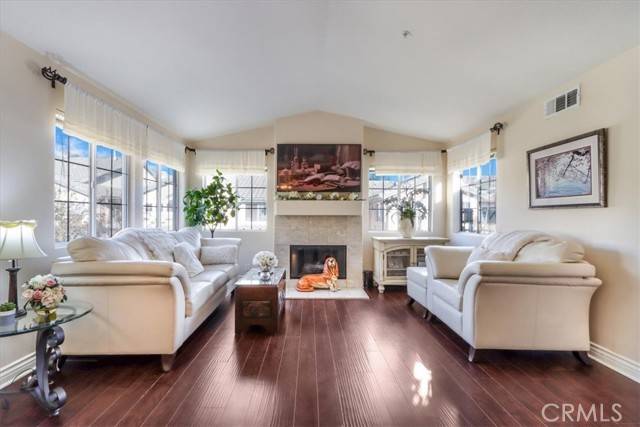 Mission Viejo, CA 92692,3 Cambria