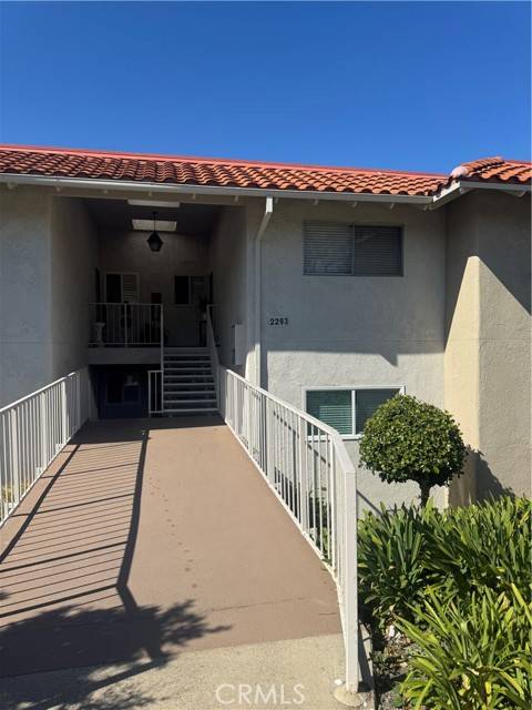 Laguna Woods, CA 92637,2293 Via Puerta #D