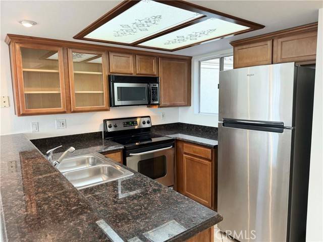 Long Beach, CA 90815,3440 Hathaway Avenue #323