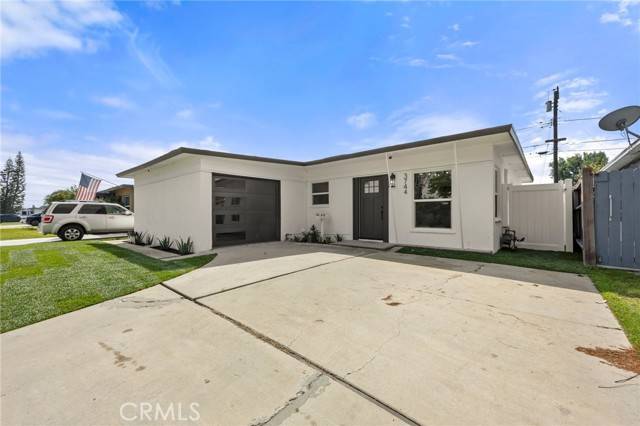 Hawthorne, CA 90250,3744 W 144th Place