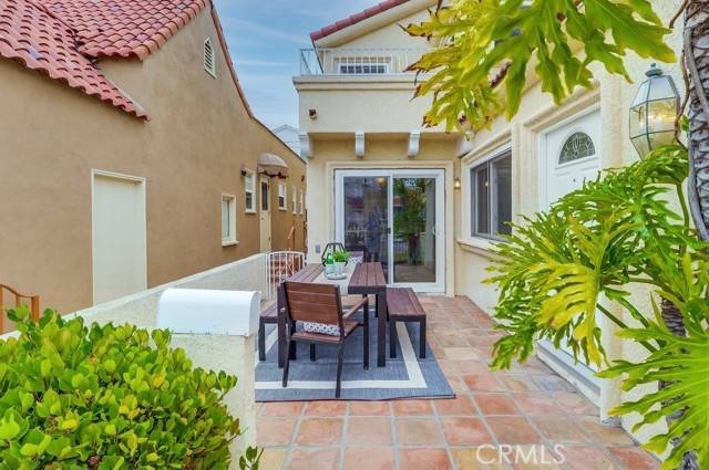 Long Beach, CA 90803,231 Pomona