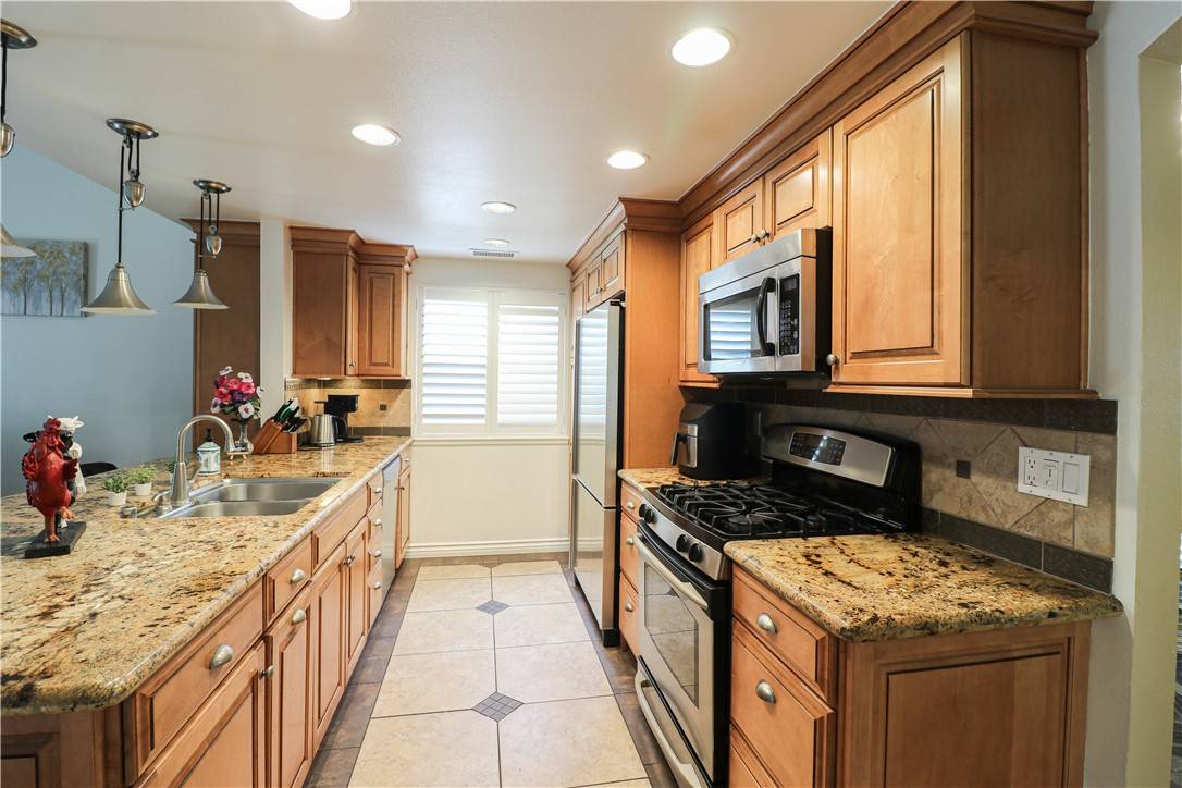 Fountain Valley, CA 92708,10629 El Este Avenue
