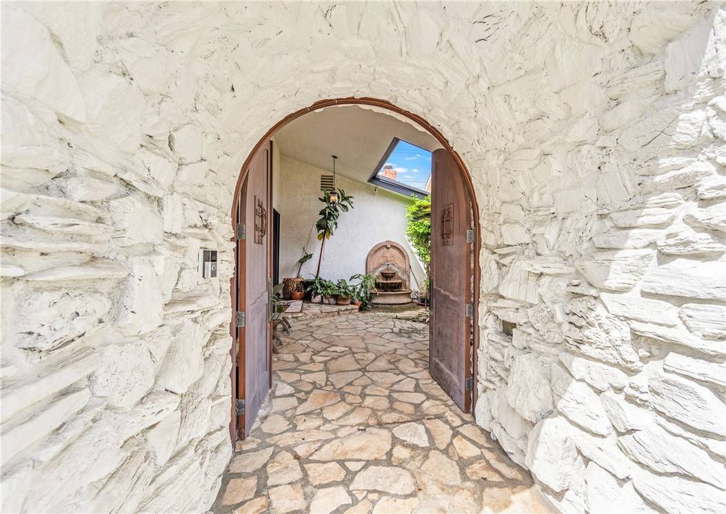 Rossmoor, CA 90720,12691 Silver Fox Road