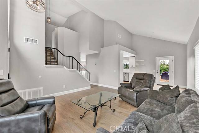 Corona, CA 92882,3165 Sagewood Lane