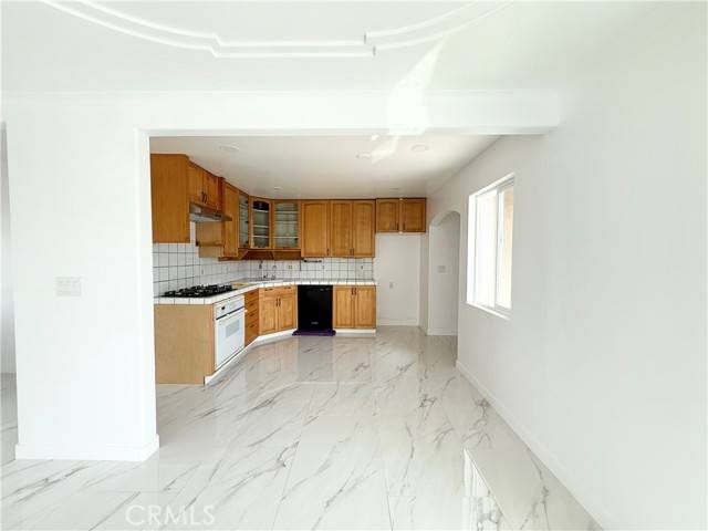 Anaheim, CA 92804,2028 W Folsom Street