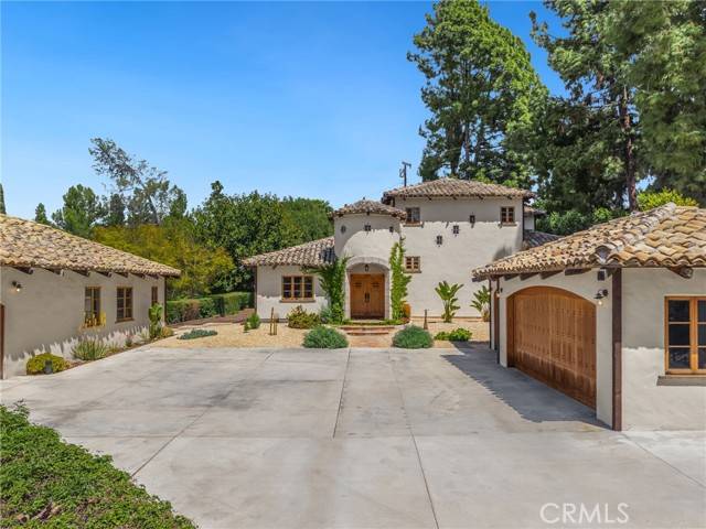 Fullerton, CA 92835,911 Laguna Road