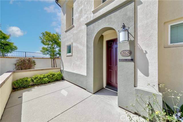 Buena Park, CA 90621,8282 Celestial Avenue