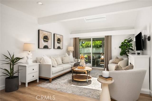 Laguna Niguel, CA 92677,23732 Hillhurst Drive #32