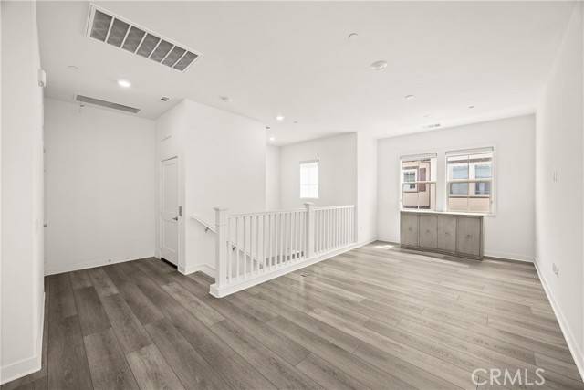 Irvine, CA 92618,147 Carlow