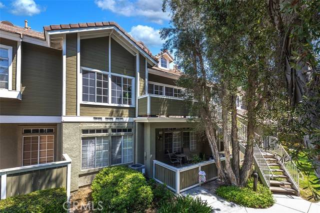 La Mirada, CA 90638,16510 Greystone Drive #112