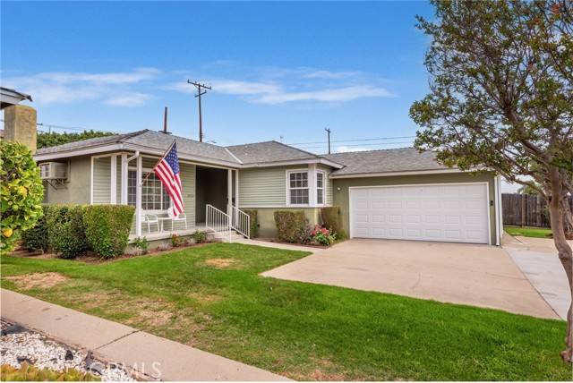 La Mirada, CA 90638,15721 El Tiro Drive