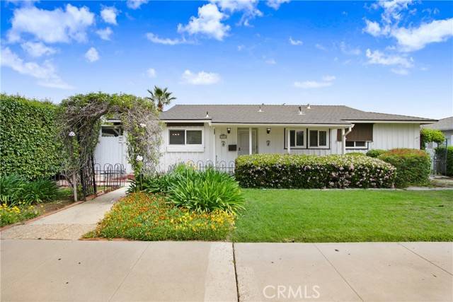 Corona, CA 92882,927 Alta Loma Drive