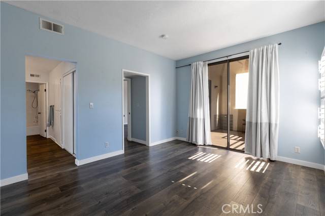 Long Beach, CA 90807,3913 N Virginia Road #207