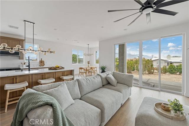 Desert Hot Springs, CA 92241,19187 Cottonwood Dr
