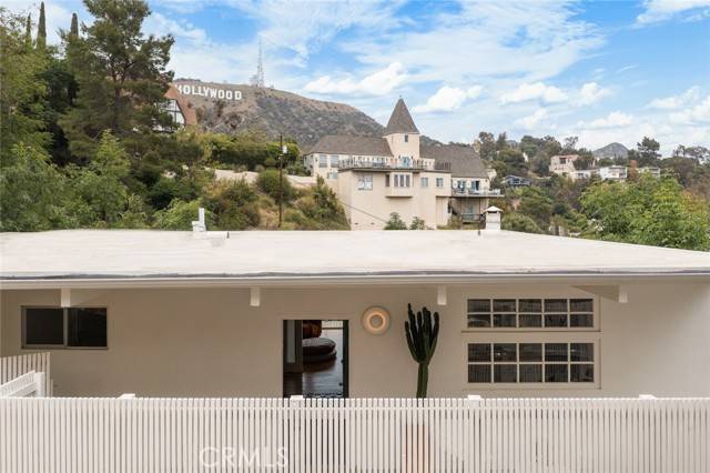 Los Angeles, CA 90068,3102 Durand Drive