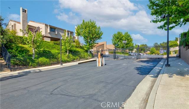 Buena Park, CA 90621,8629 Buena Tierra Place