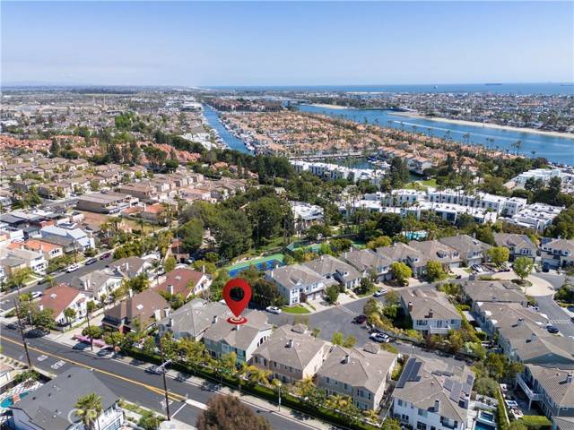 Long Beach, CA 90814,5507 Windward Avenue
